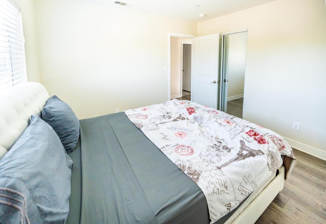 Spacious 5 Bedroom 3 Bath Modern Home By Downtown La With Parking Los Angeles Exterior foto