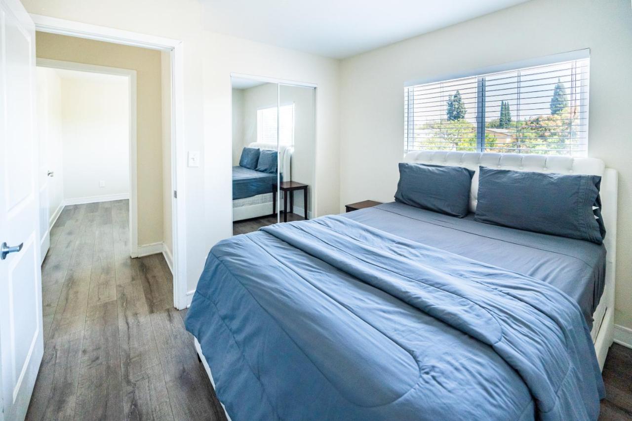 Spacious 5 Bedroom 3 Bath Modern Home By Downtown La With Parking Los Angeles Exterior foto